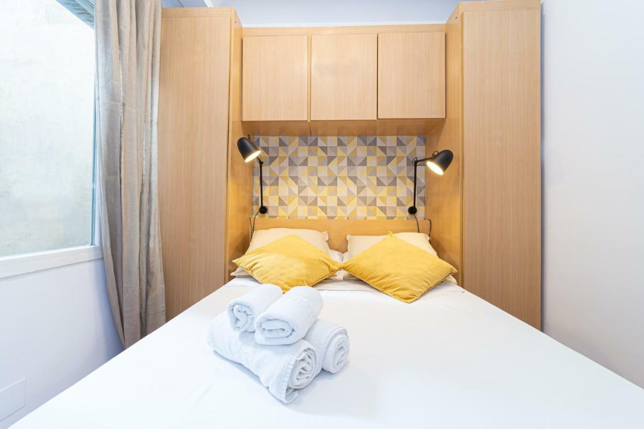 Appartamento Apartamento Trafalgar Madrid Esterno foto