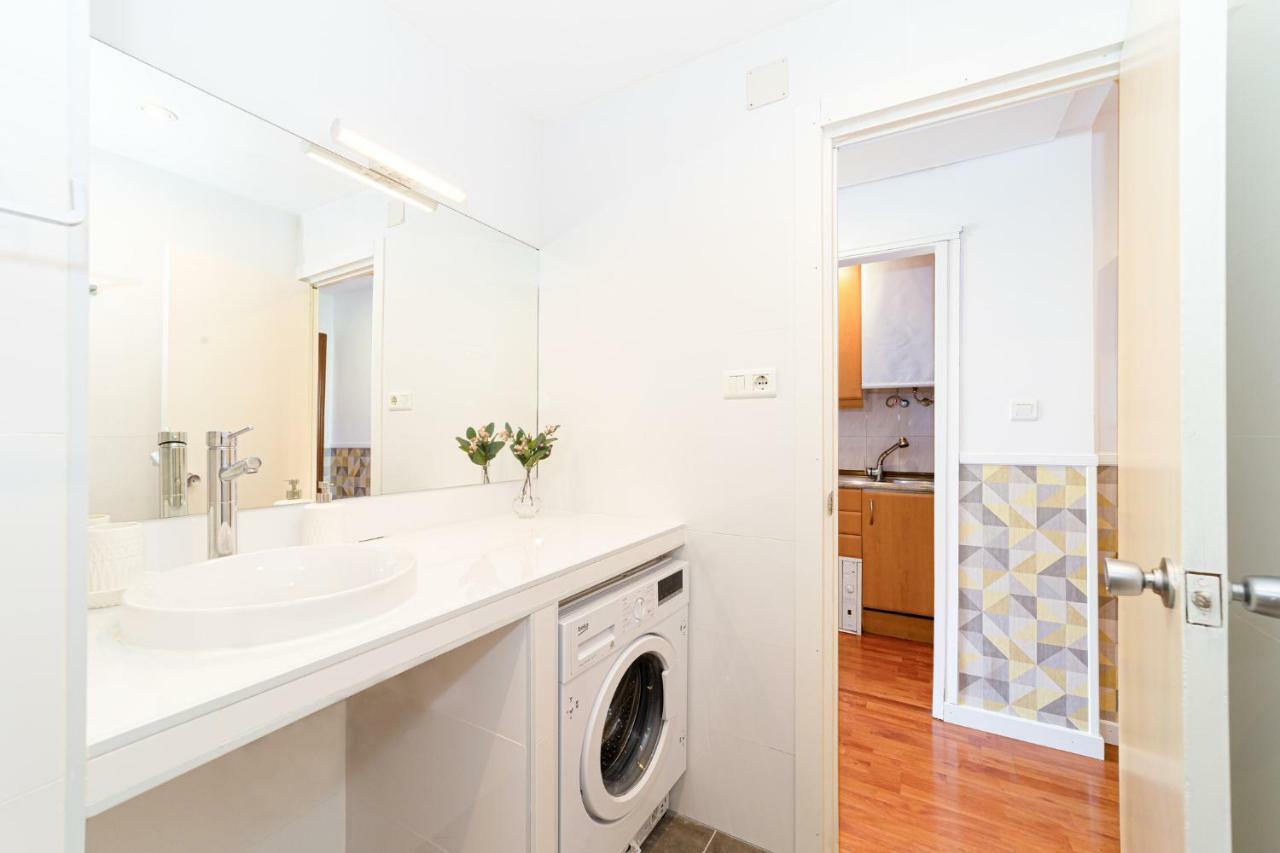 Appartamento Apartamento Trafalgar Madrid Esterno foto